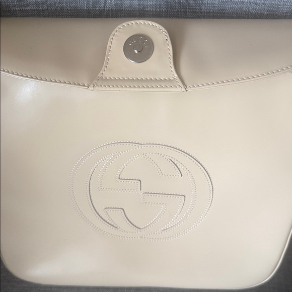 Gucci Cream Shoulder Bag - Picture 8 of 12